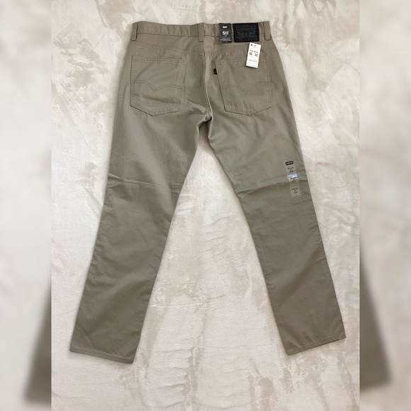 Mens Levi’s 511 36X32 | Slim Cut Khakis | 2015 | NWT - Picture 2 of 15